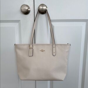 Coach Ivory Leather Tote